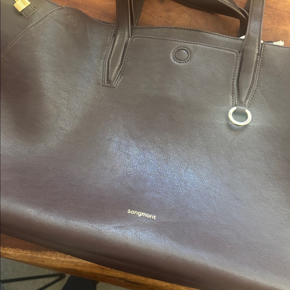 Songmont Yore tote, large, raisin - Picture 3 of 9